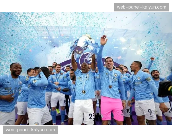 通讯：英超冠军奖杯开启2026年英国巡回展览